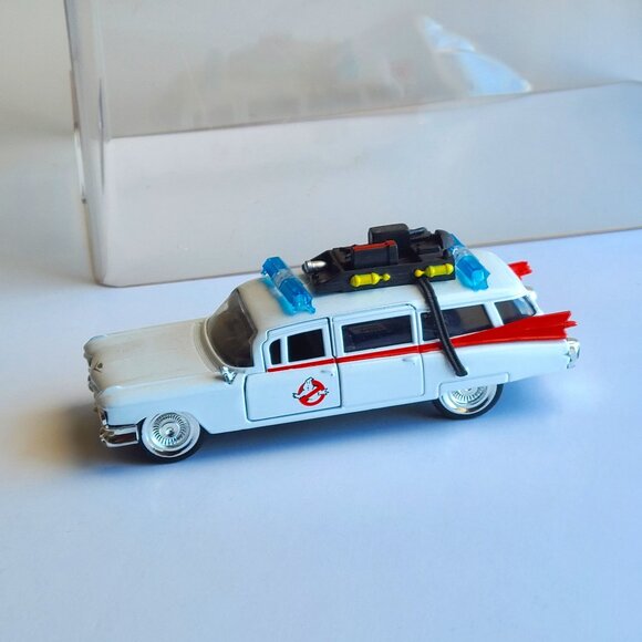 Ghostbusters Other - Jada Toys Ghostbusters Diecast Ambulances